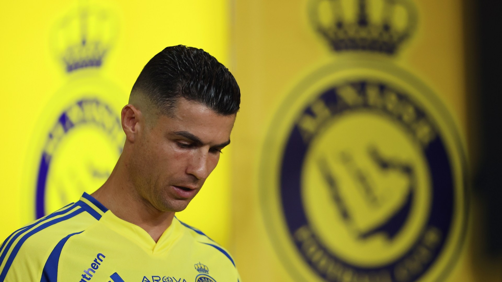 Ronaldo “Càn Quét” Danh Hiệu Tại Saudi Pro League Ở Tuổi 40 3 Ronaldo tiếp tục ở lại Al-Nassr thêm 2 năm